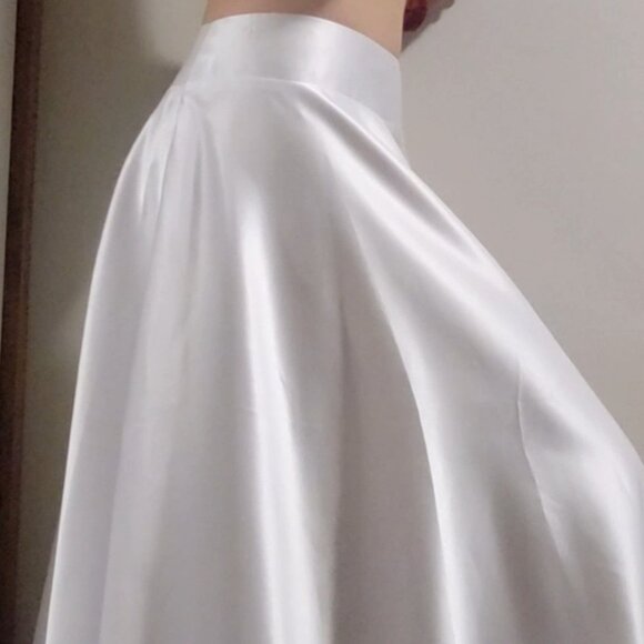 High Waist A-Line Satin White Skirt - Picture 4 of 11